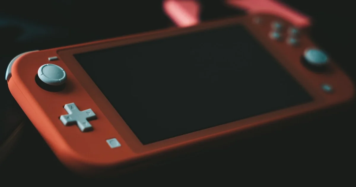 Why the Nintendo DS Remains the Ultimate Travel Handheld for Indian Gamers